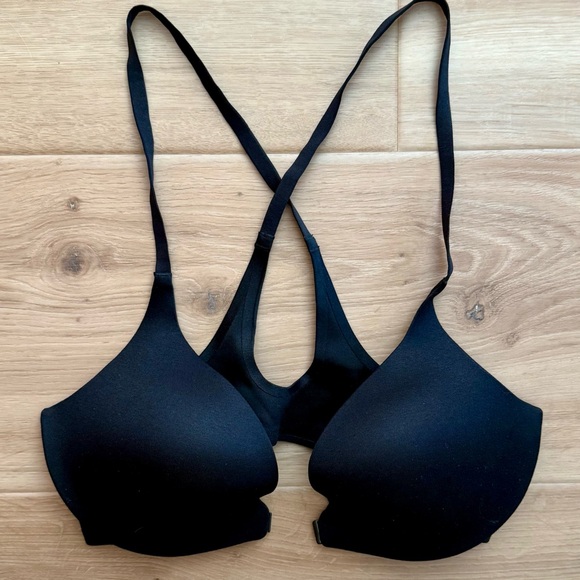 Victoria's Secret Cross-Back Underwire Push-Up Bra Size 34C - Picture 2 of 7